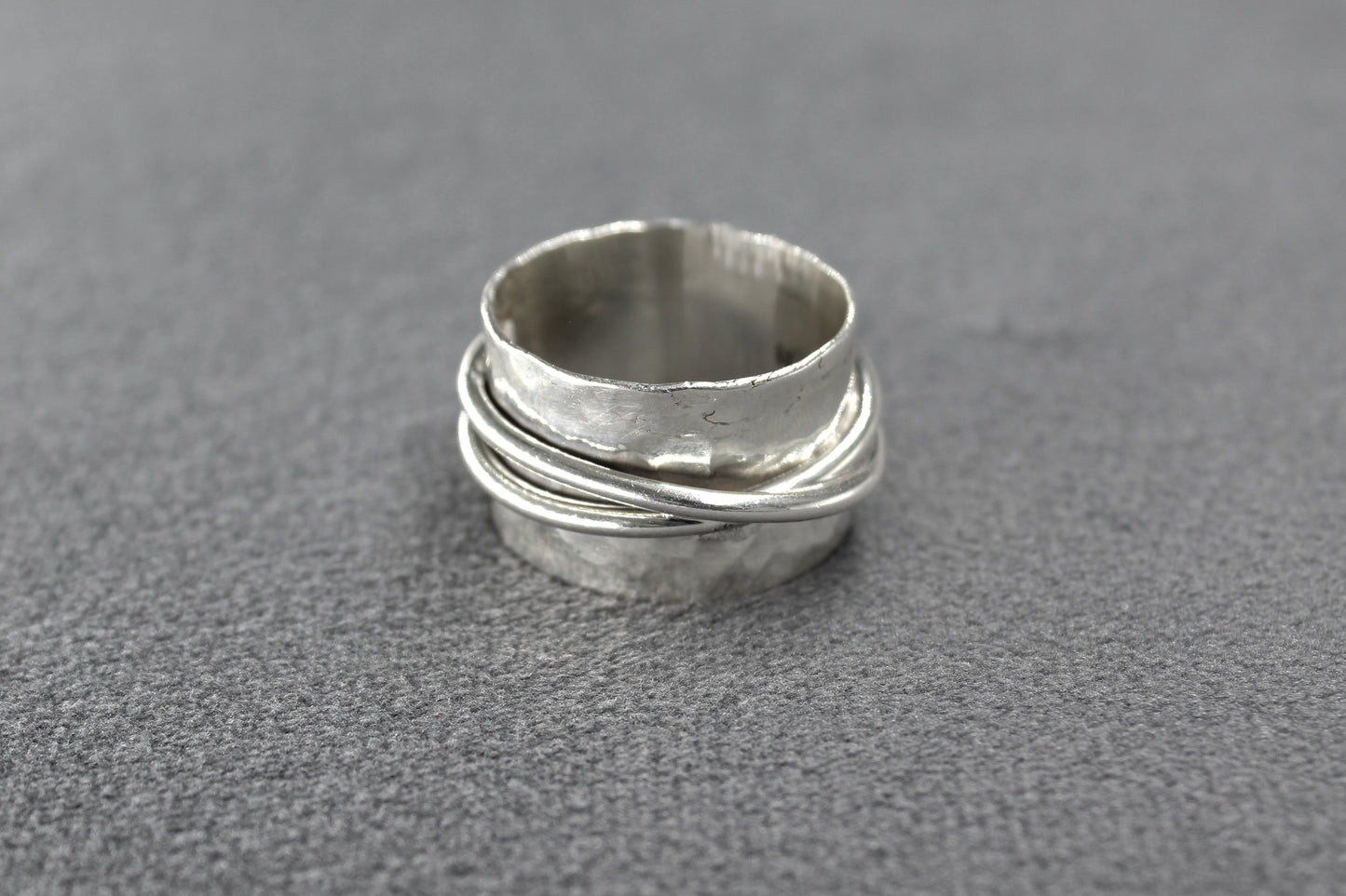 Anillo con lazo TA007