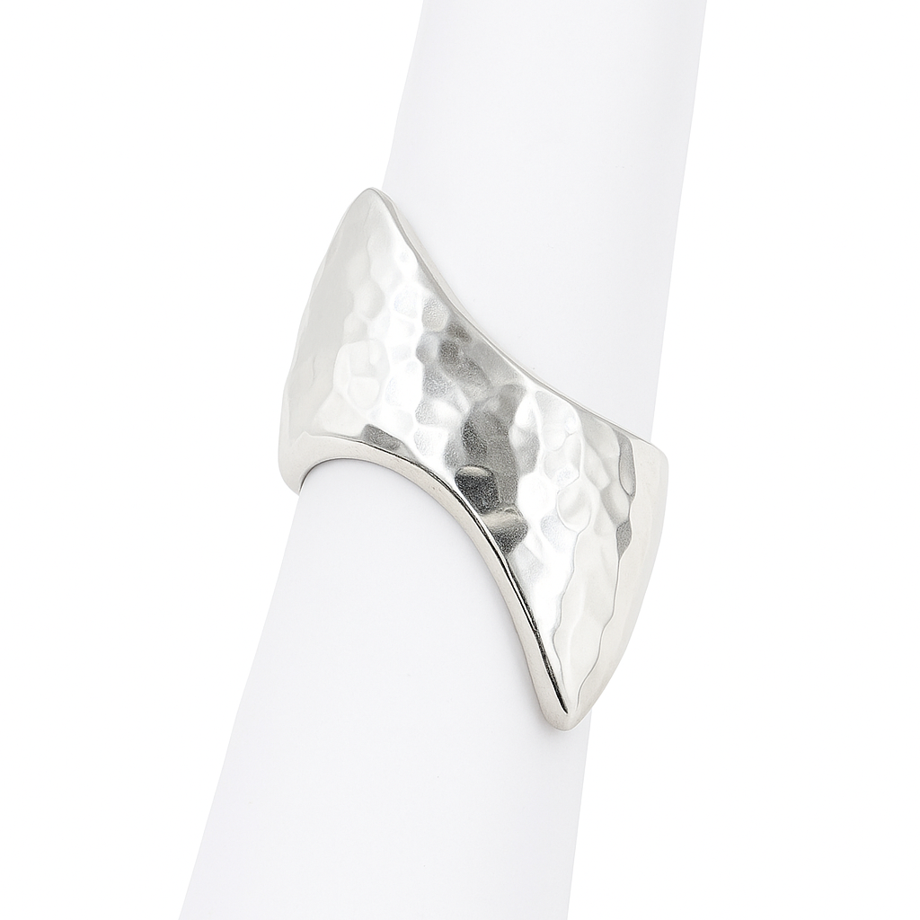 Anillo en forma de N TA013