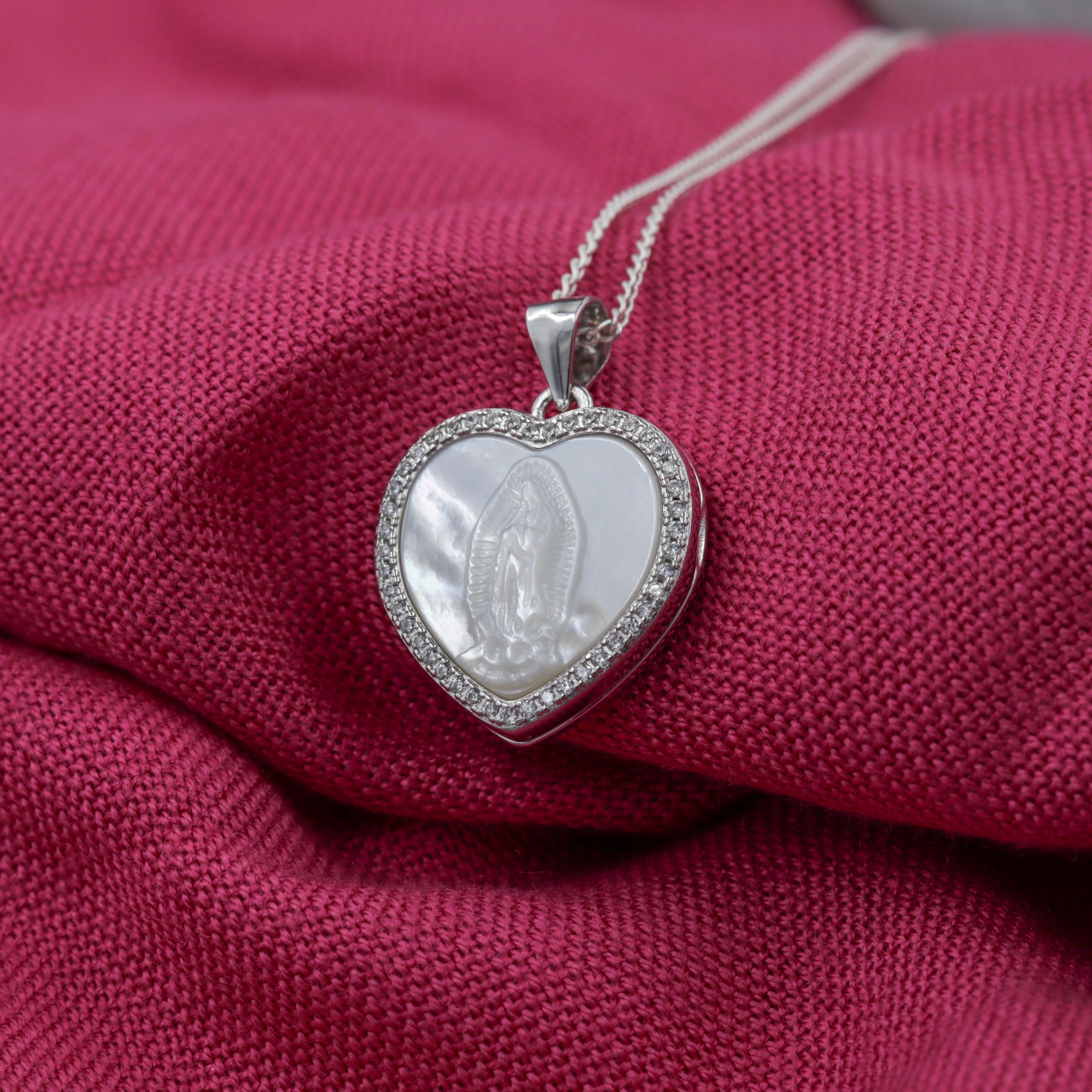Medalla Corazón Virgen de Guadalupe Plata 925 y Madre Perla - Regalo Religioso