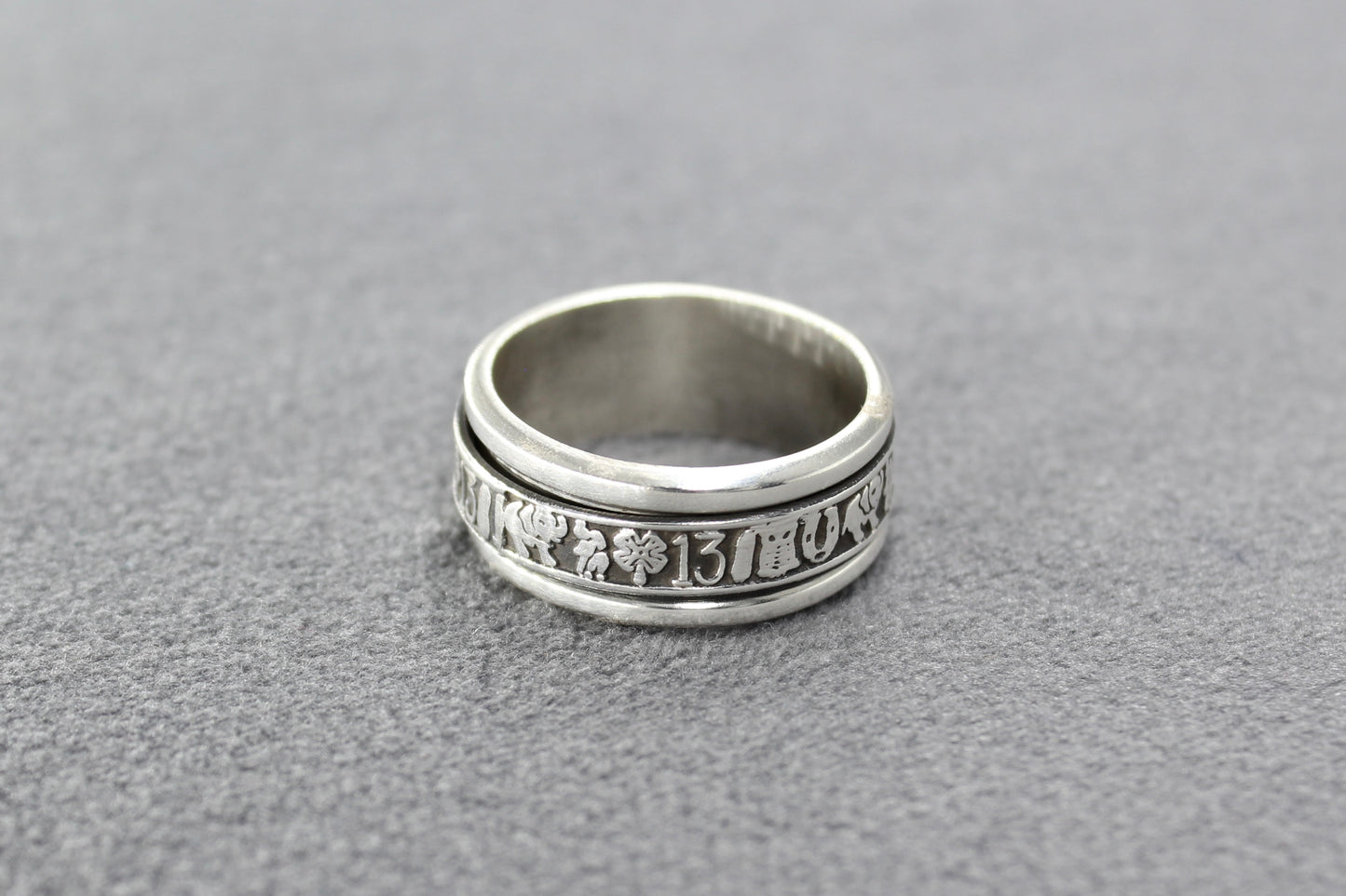 ANILLO SIMBOLOS DE SUERTE